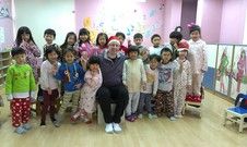 穿著睡衣來上課