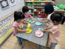 7.進行擺放餐具的活動!.jpg