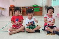 當跟屁蟲拍拍看