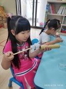試試看能不能放入竹筒裡