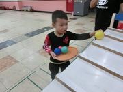 先讓黃球溜