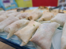 每個潤餅都有滿滿的餡料.jpg