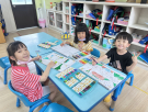 １４孩子們還在地形圖上增添了不少插畫.JPG